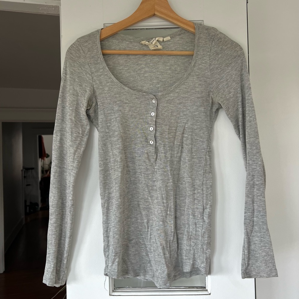 Gray long sleeve Henley - size XS